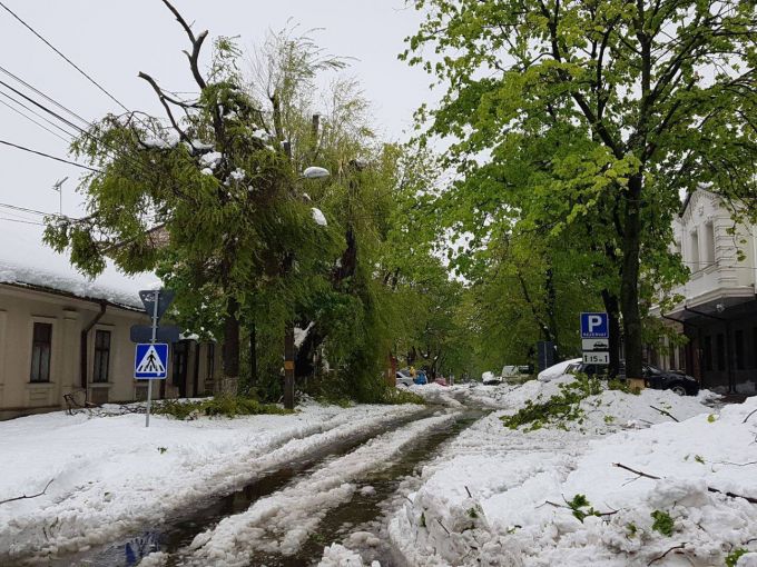 Situaţia în Chişinău, ora 19.00. Toate drumurile au fost deblocate, iar circulaţia reluată