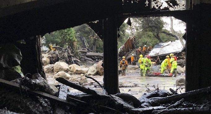 Bilanţul alunecărilor de teren din California a ajuns la 19 victime