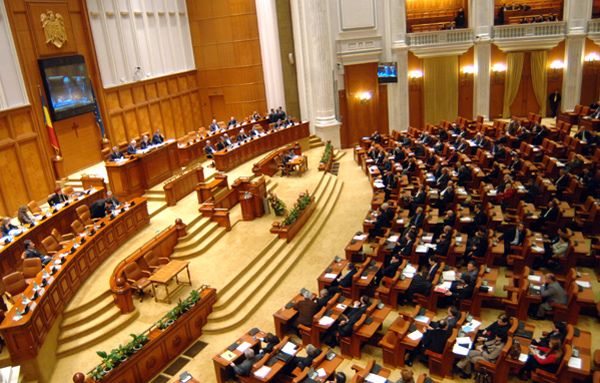 Centenarul Unirii. Deputat de la Bucureşti: Voi cere de la tribuna Parlamentului ca Reunirea să fie proiect de ţară