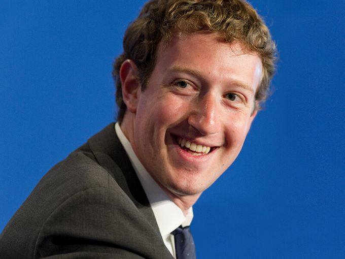 Mark Zuckerberg se angajează în rezoluţia pentru noul an să remedieze problema "fake news" pe Facebook