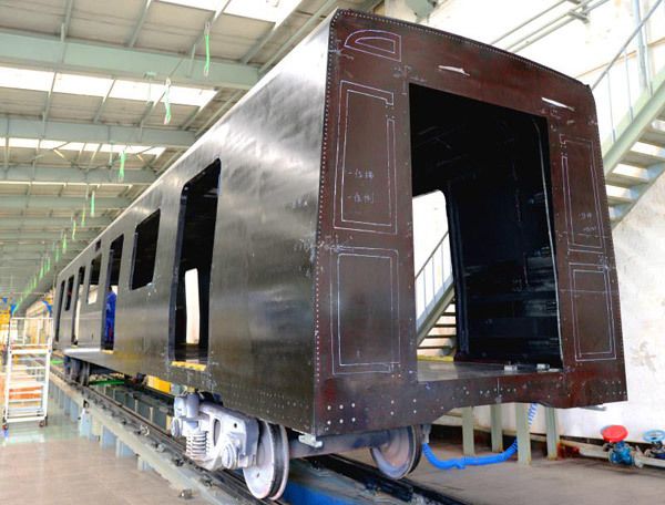O companie chineză planifică să construiască vagoane de metrou din fibră de carbon