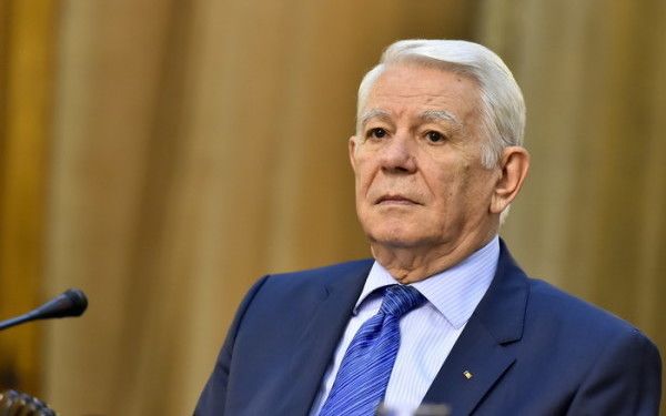 Ministrul român de Externe Teodor Meleşcanu se va întâlni la Cernăuţi cu liderii asociaţiilor româneşti