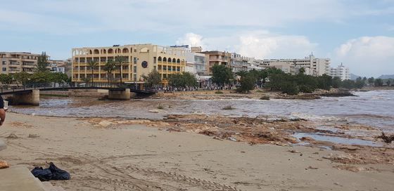 Inundaţiile de pe insula Mallorca din Spania au făcut şase morţi. Nouă persoane sunt date dispărute