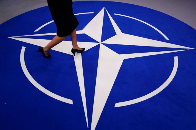 Rusia susţine că ar exista dovezi privind promisiunea NATO de a nu se extinde spre Est