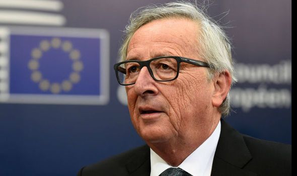 "Cei care mizează pe un Brexit fără un acord cu UE se înşeală", susţine Jean-Claude Juncker
