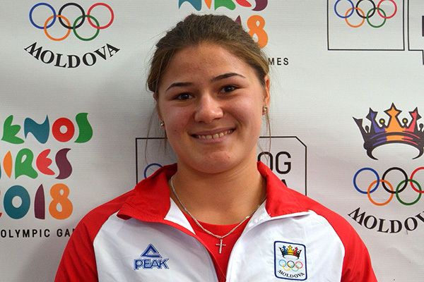 Atleta Nina Căpăţînă, la un pas de cucerirea bronzului la Jocurile Olimpice de Tineret