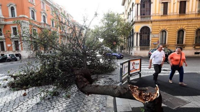 VIDEO. Şapte persoane au murit în Italia din cauza furtunilor, iar o persoană este dată dispărută