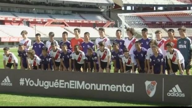 VIDEO. Copiii salvaţi dintr-o grotă din Thailanda au disputat un meci de fotbal la Buenos Aires, cu River Plate
