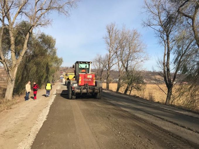 Drumurile din Republica Moldova - reparate după o nouă tehnologie