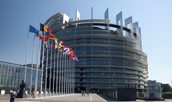 ULTIMA ORĂ.  PE a votat raportul privind implementarea Acordului de Asociere cu UE