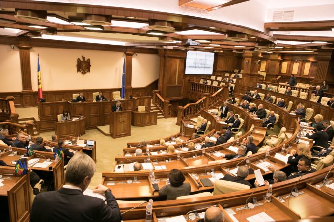 Deputaţii au votat în prima lectură modificarea Codului de procedură penală
