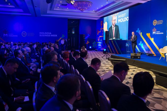Filip: „Republica Moldova, cea din 2018, este perfectă pentru investiţii”
