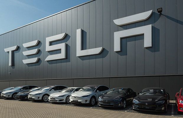 Tesla a numit un alt preşedinte al companiei, în locul lui Elon Musk