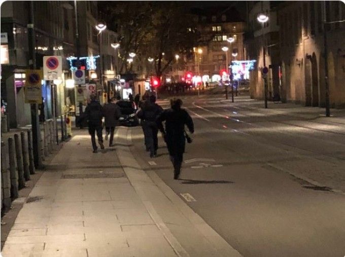 Atacul armat din Strasbourg. Maia Sandu şi Andrei Năstase se aflau în centrul oraşului în timpul împuşcăturilor
