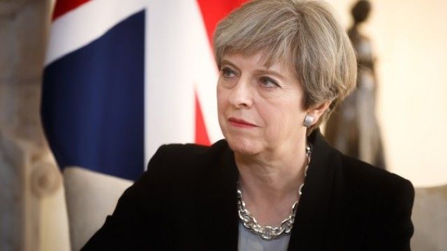 Premierul britanic, Theresa May, a câştigat votul de încredere şi rămâne la conducerea guvernului