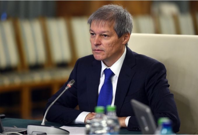 Fostul premier al României, Dacian Cioloş, a înregistrat partidul PLUS
