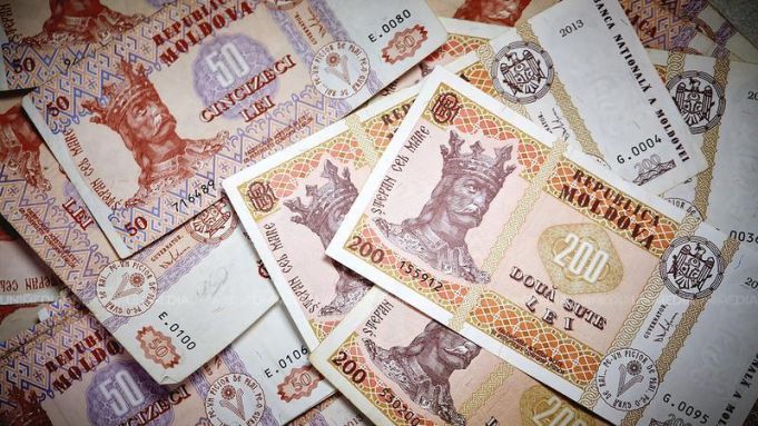 Ceban: Noua lege a salarizării interzice municipalităţii să ofere adaosuri la salarii 
