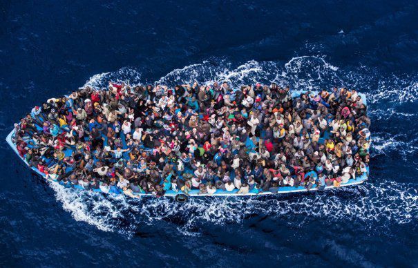 Un nou sistem de vize umanitare, propus în Parlamentul European: solicitanţii de azil vor putea ajunge în Europa fără să-şi rişte viaţa