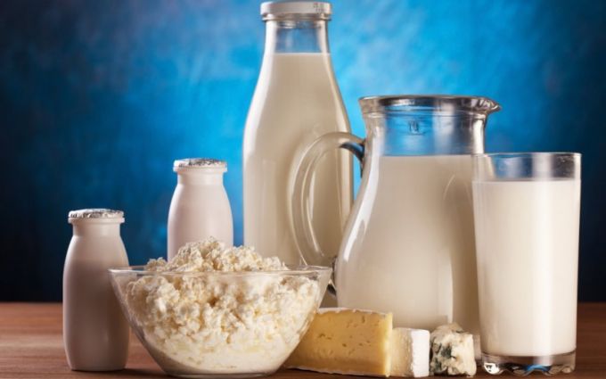 ANSA propune modificarea legislaţiei cu privire la produsele lactate