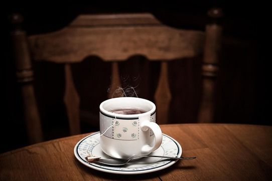 Consumul ceaiului fierbinte poate provoca o boală necruţătoare