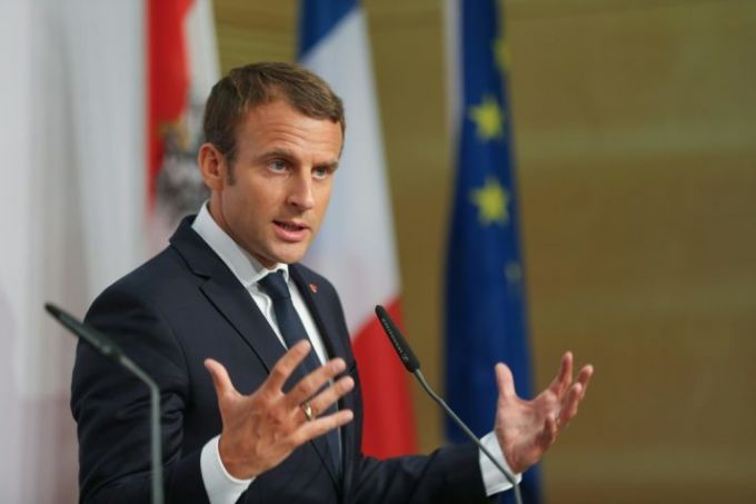 Emmanuel Macron ameninţă cu raiduri în Siria dacă se va descoperi că guvernul foloseşte arme chimice