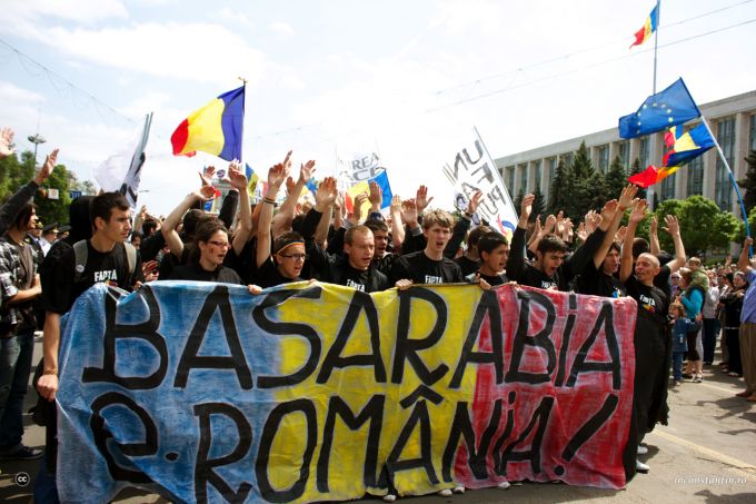 Încă două localităţi din Republica Moldova au semnat Declaraţii de Unire