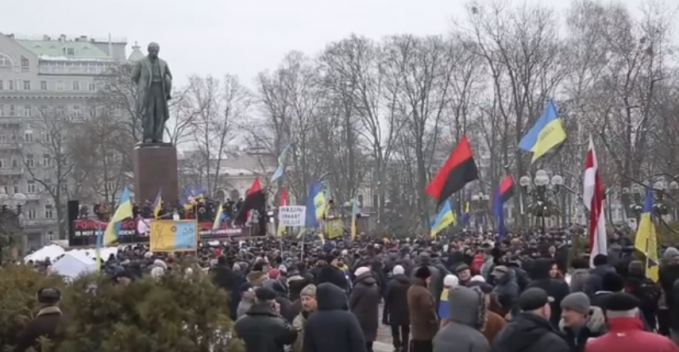 Mii de susţinători ai lui Saakaşvili au demonstrat împotriva lui Poroşenko