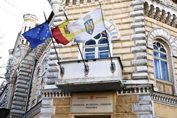 Consilierii municipali au păreri diferite despre interimatul funcţiei de primar general al municipiului Chişinău