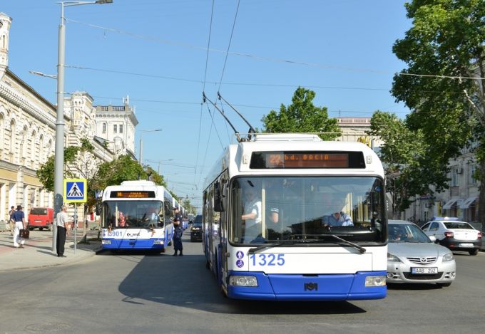 VIDEO. Specialişti: Pentru îmbunătăţirea transportului public din Chişinău este nevoie de creşterea veniturilor