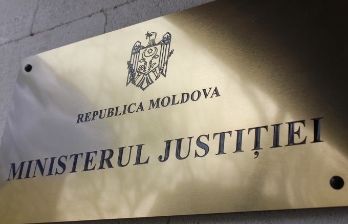 Ministerul Justiţiei: Există promisiunea unui sprijin politic pentru reforma justiţiei
