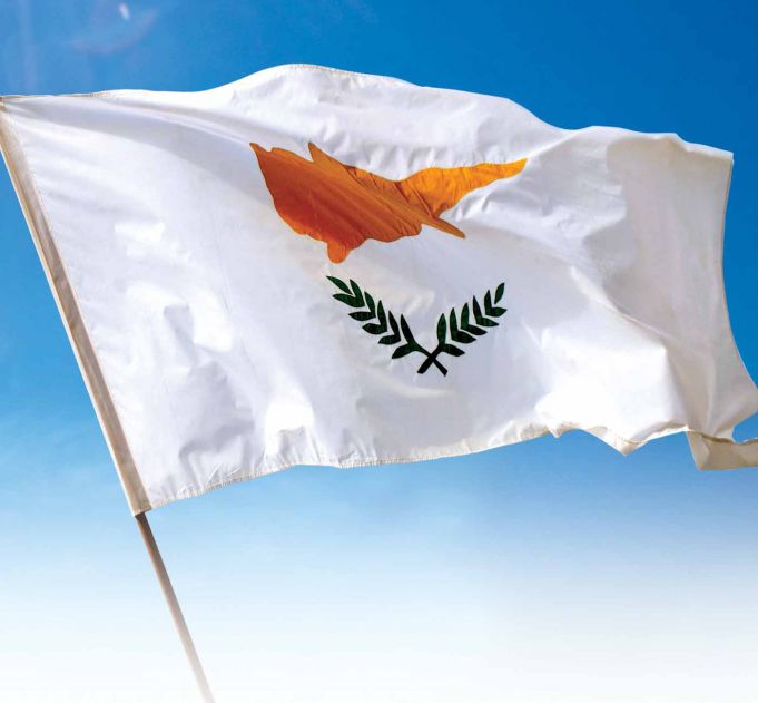 Cipru: 550.000 de alegători sunt chemaţi la urne pentru a decide cine va fi viitorul preşedinte