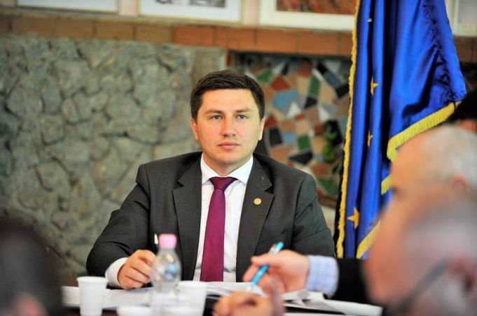 Constantin Codreanu: Etnicii români din Donbas şi Crimeea trebuie să fie repatriaţi în România
