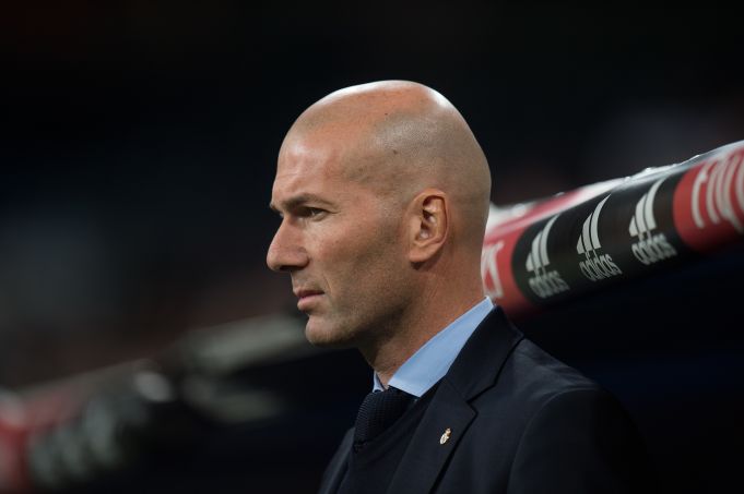 Cea mai mare ofertă facută în istorie pentru un antrenor. Zidane a primit propunerea de a pleca de la Real Madrid