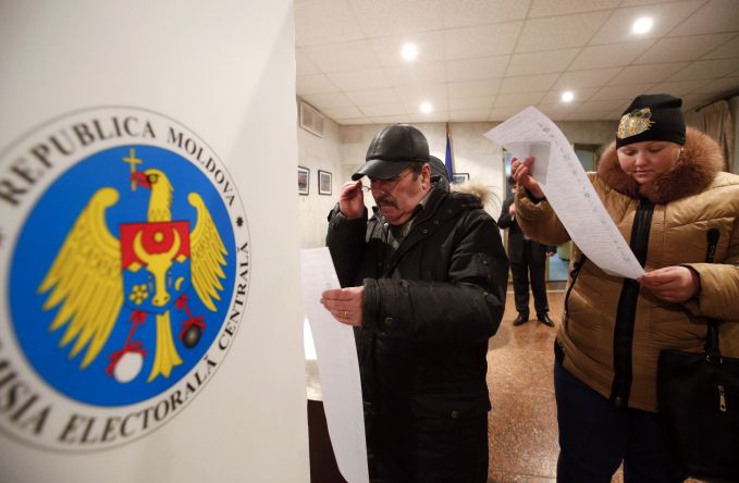 Circa 300 de observatori Promo-LEX vor monitoriza alegerile din Chişinău şi Bălţi