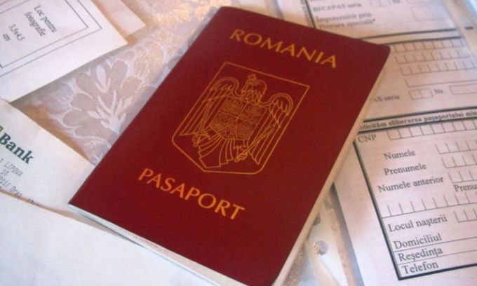 Senatorii români au adoptat proiectul de lege cu privire la extinderea termenelor de valabilitate a paşapoartelor