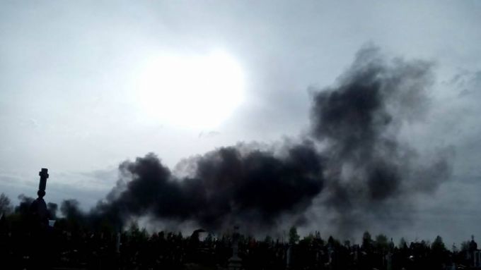 VIDEO. Incendiu în apropierea cimitirului Sfântul Lazăr din Chişinău
