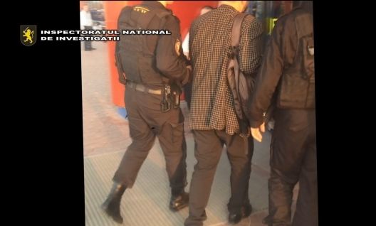 VIDEO. Un hoţ în lege, originar din Kazahstan, a fost expulzat din Republica Moldova