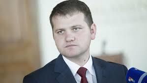 Valeriu Munteanu, primul candidat care a depus dosarul la Consiliul Electoral de Circumscripţie