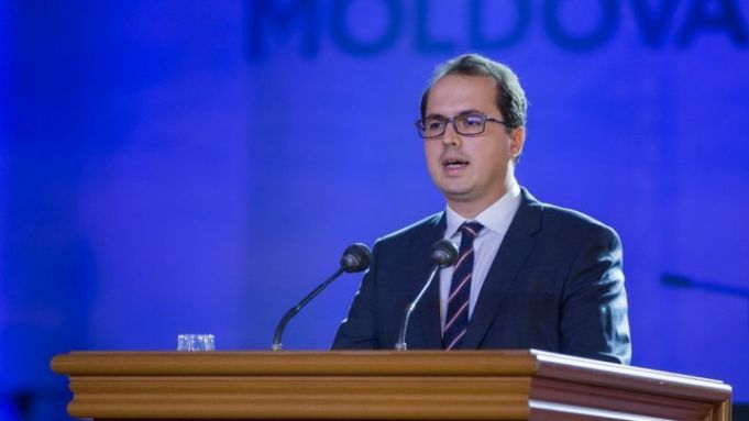 Andi Cristea: “Guvernul de la Chişinău a îndeplinit condiţiile tehnice impuse de UE pentru acordarea primei tranşe”