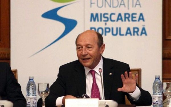 Traian Băsescu rămâne, deocamdată, fără cetăţenia Republicii Moldova