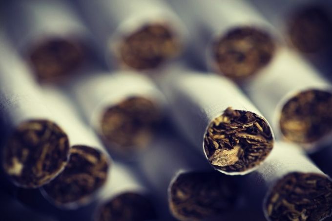 Accize majorate pentru ţigările fără filtru