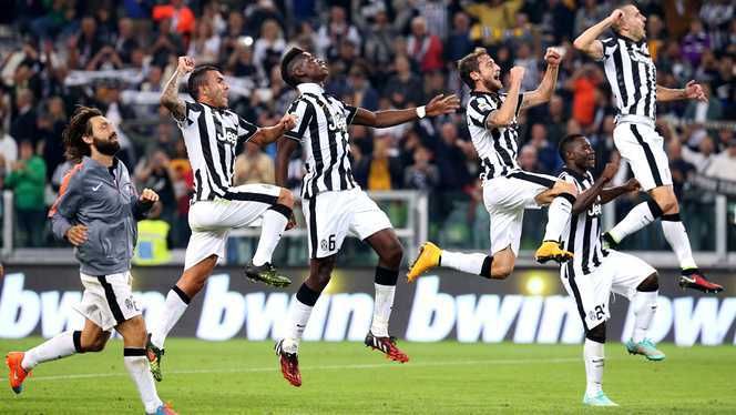 Fotbal: Juventus Torino, campioană a Italiei pentru al şaptelea an consecutiv