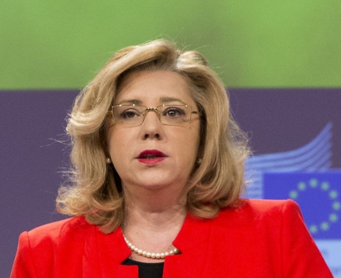 Comisarul european Corina Creţu vine în Republica Moldova pentru a discuta despre sprijinul acordat de UE