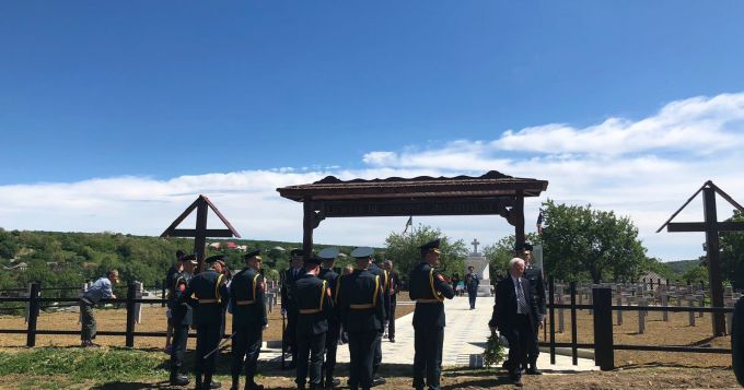 GALERIE FOTO. Reinaugurarea Cimitirului de Onoare al Ostaşilor Români din localitatea Tabăra, Orhei