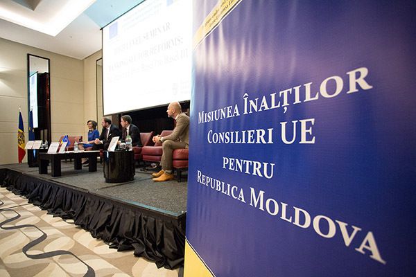 Uniunea Europeană susţine continuarea reformelor în sectorul bancar din Republica Moldova