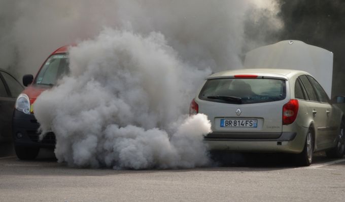 Un tribunal german a decis că oraşele pot interzice automobilele diesel cu efect imediat