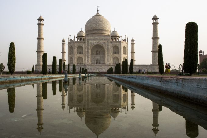 Taj Mahal începe să-şi schimbe culoarea, din cauza poluării