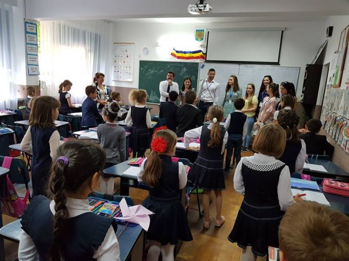 Un grup de educatori şi profesori din Republica Moldova a efectuat o vizită de studiu în Suceava
