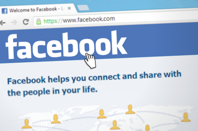 În pofida criticilor, Papua - Noua Guinee vrea să suspende timp de o lună accesul la Facebook