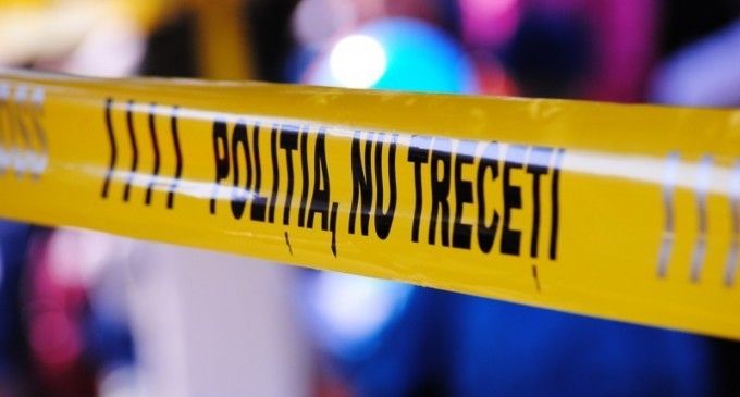 Tânăr împuşcat mortal de un poliţist după ce ar fi intrat fără voie într-un bazin din Hânceşti
